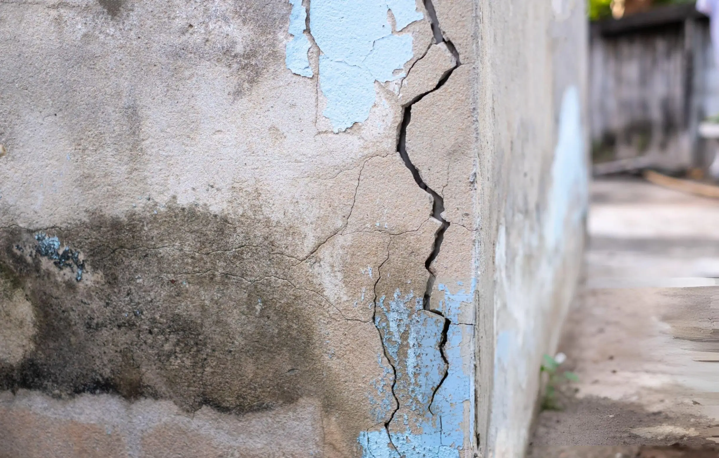 Cracked Wall & Structural Repair in Avon Park