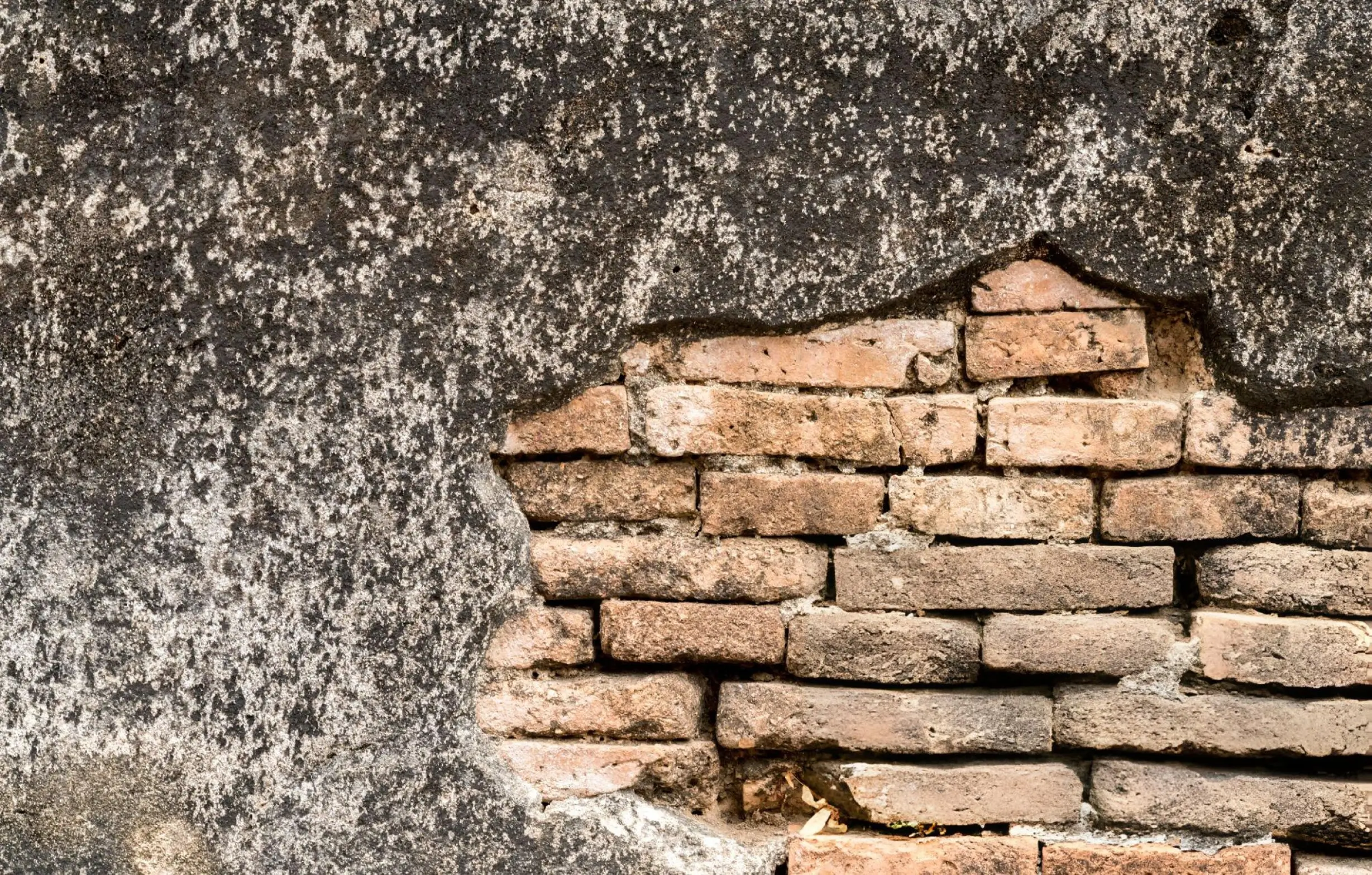 Cracked Wall & Structural Repair in Avon Park